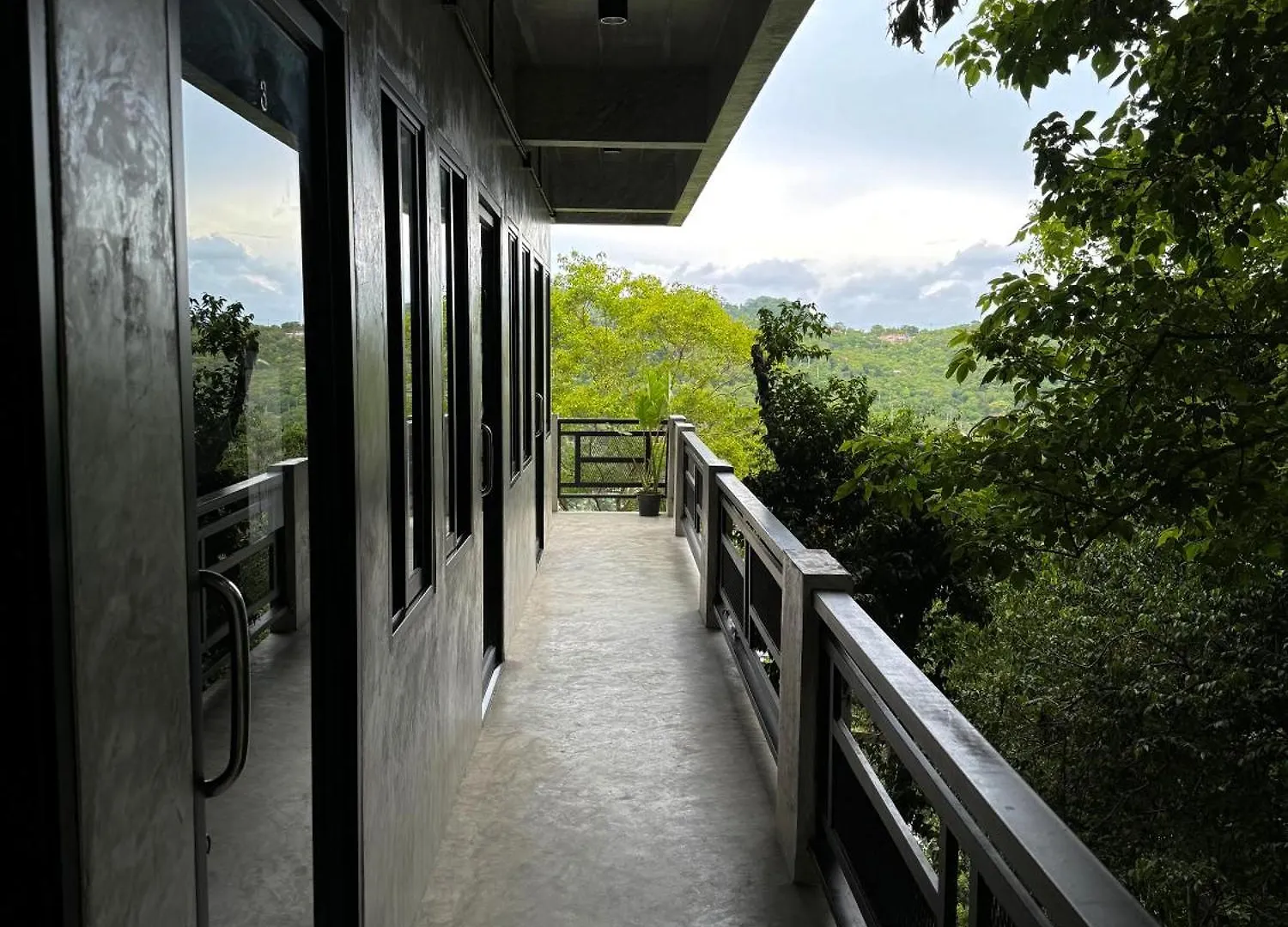 Deishaview Jungle Hostel Koh Tao